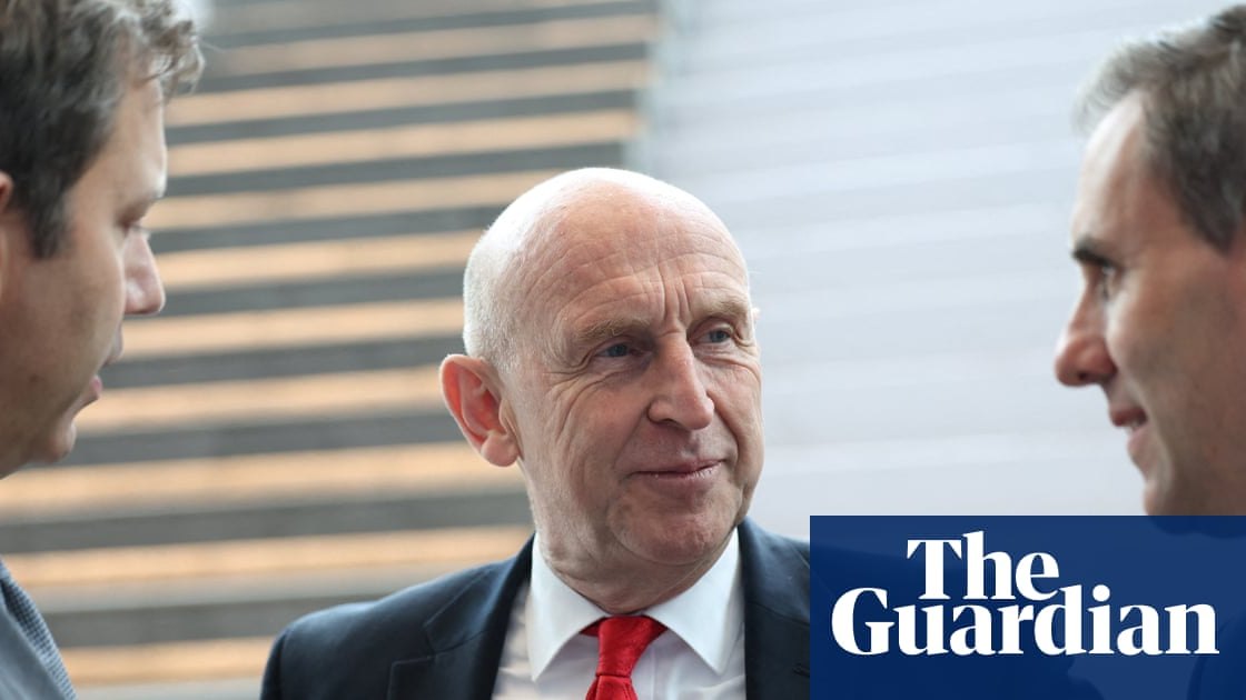 İngiltere Maliye Bakanı John Healey'den Bütçe Öncesi Bankalara Vergi Artışı Sinyali